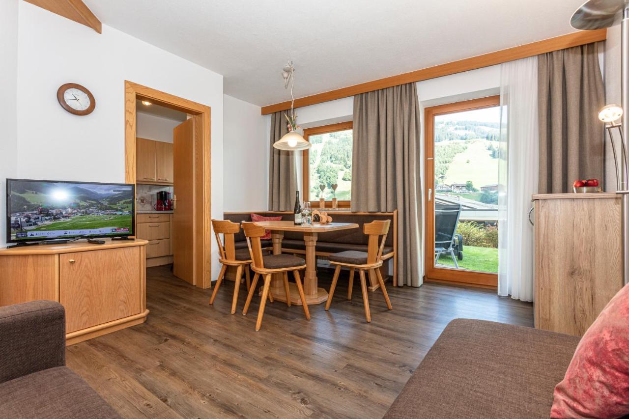 Apartment Hintermaisalm ザールバッハ・ヒンターグレム エクステリア 写真